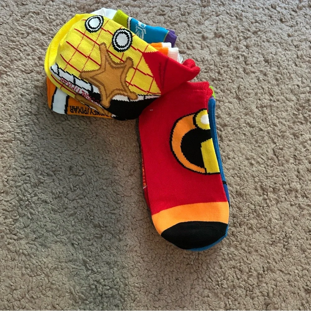 New Pixar Low-Cut Socks Incredibles Toy Story Finding Nemo